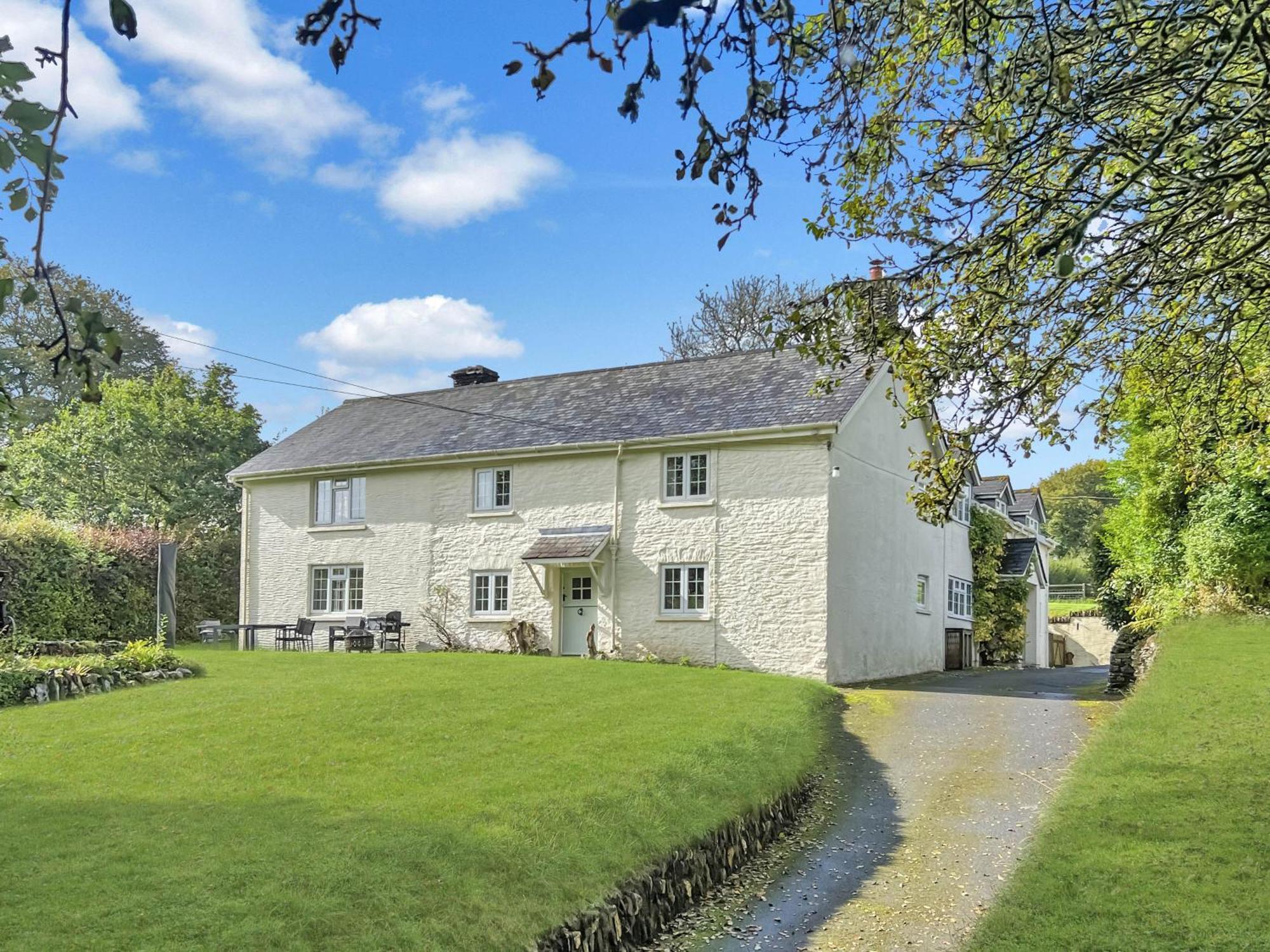 Wey House *